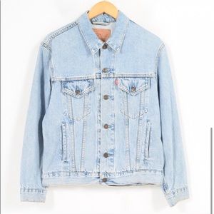 Denim Light wash Levis jacket